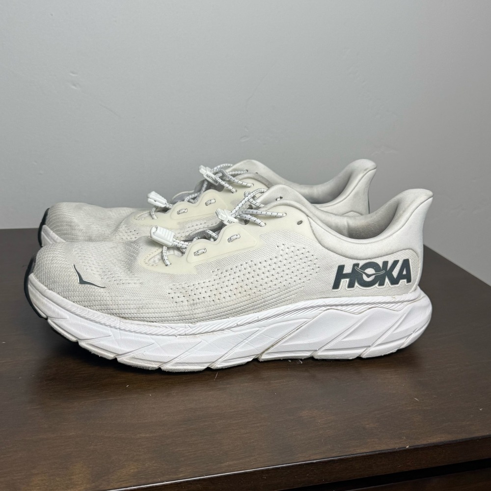 Hoka Mens 11 Arahi 7 Running Sneaker Shoe White Grey